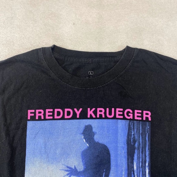 A Nightmare On Elm Street Graphic Tee Thrifted Vintage Style Size L - Picture 9 of 10